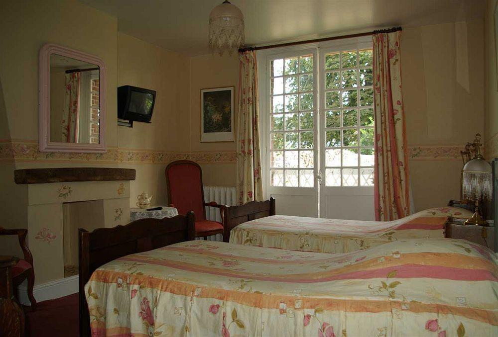 Auberge Du Clos Normand Hotel Martin-Eglise Bagian luar foto